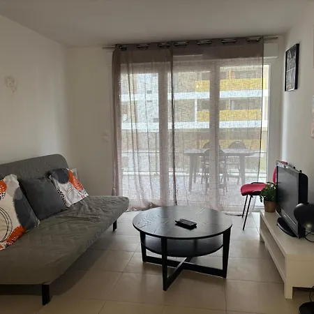 T2 Confort Avec Terrasse Avec Parking Apartamento *